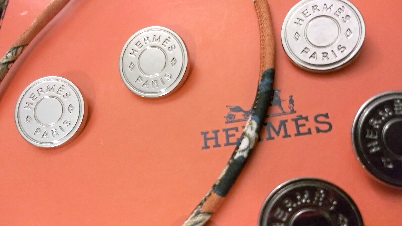 Vintage Hermes Button Single (ONE) silver tone Metal 19 mm  /made in  France