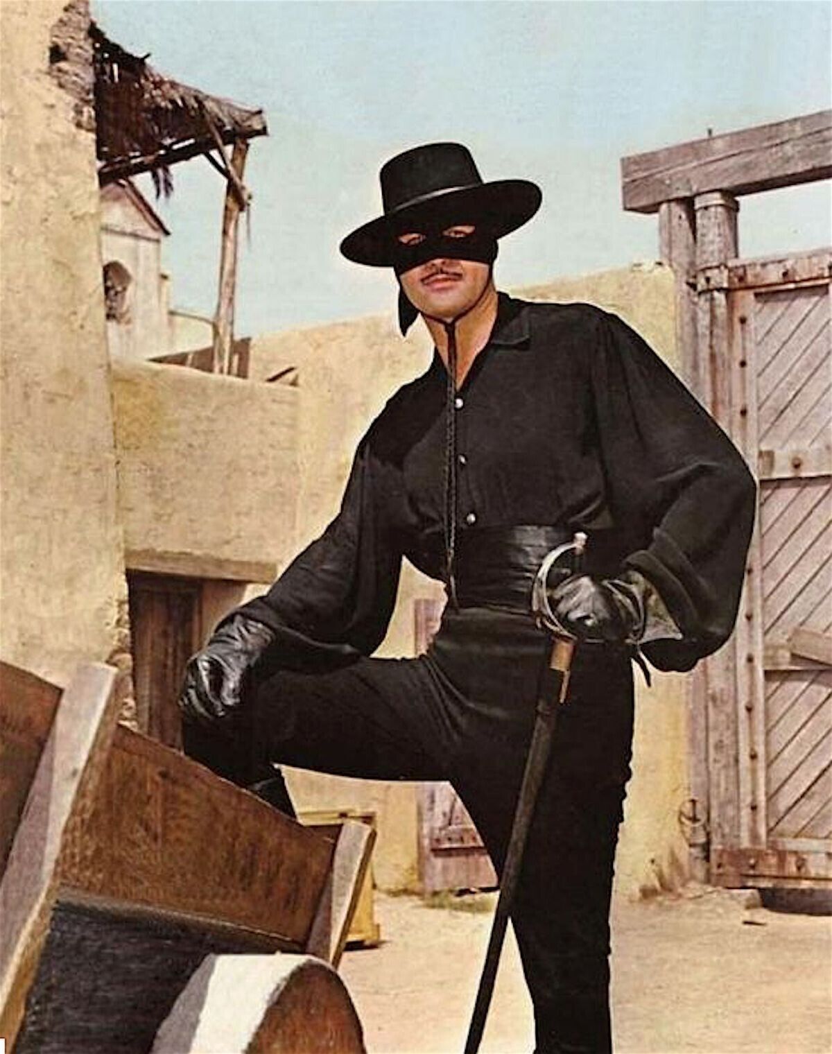 Guy Williams as Zorro in Classic TV Series Publicity Picture Photo Print 8\