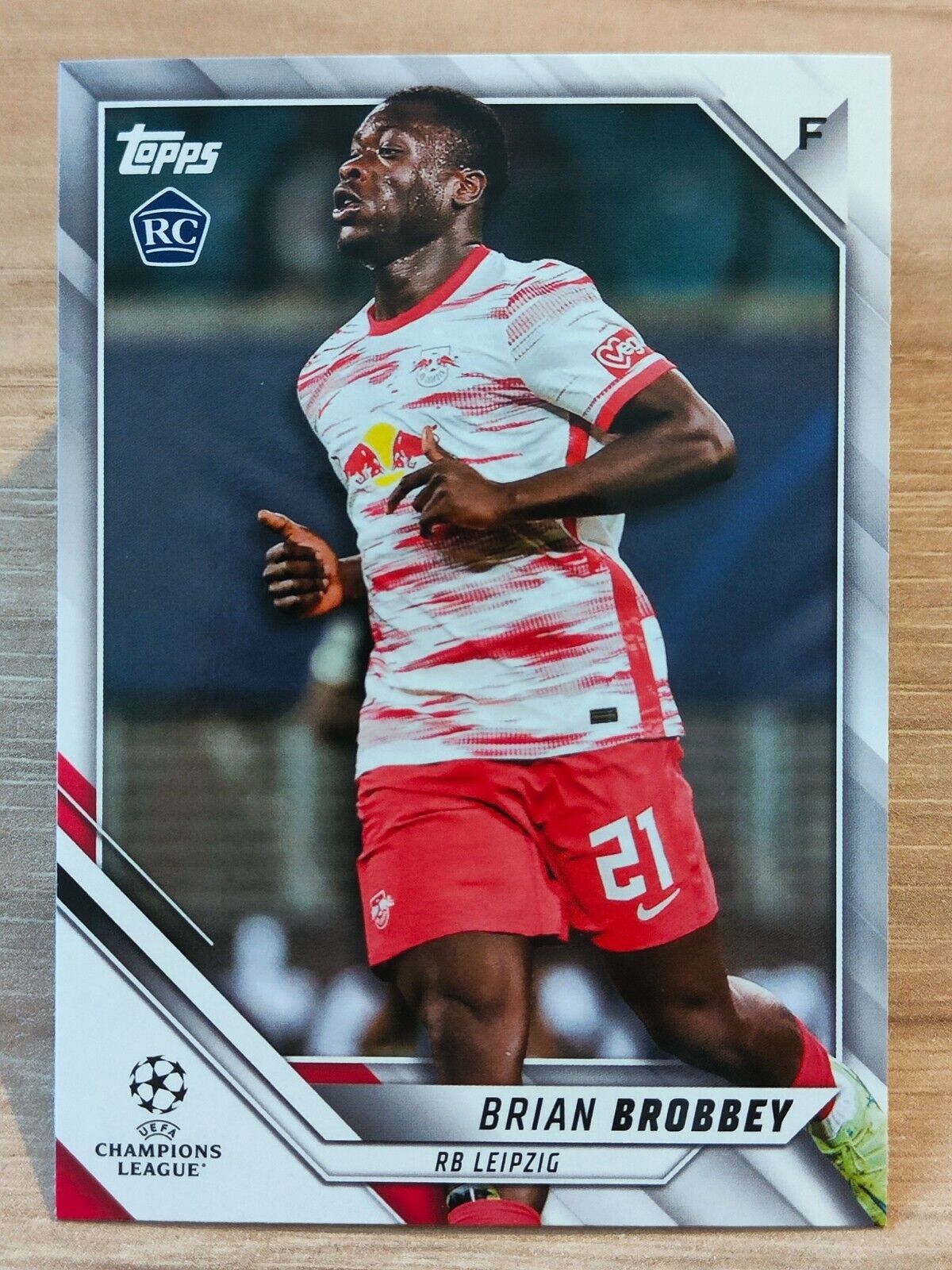 Topps C117 Japan Edition UEFA Champions League 2021-22 - RC- #25 Brobbey