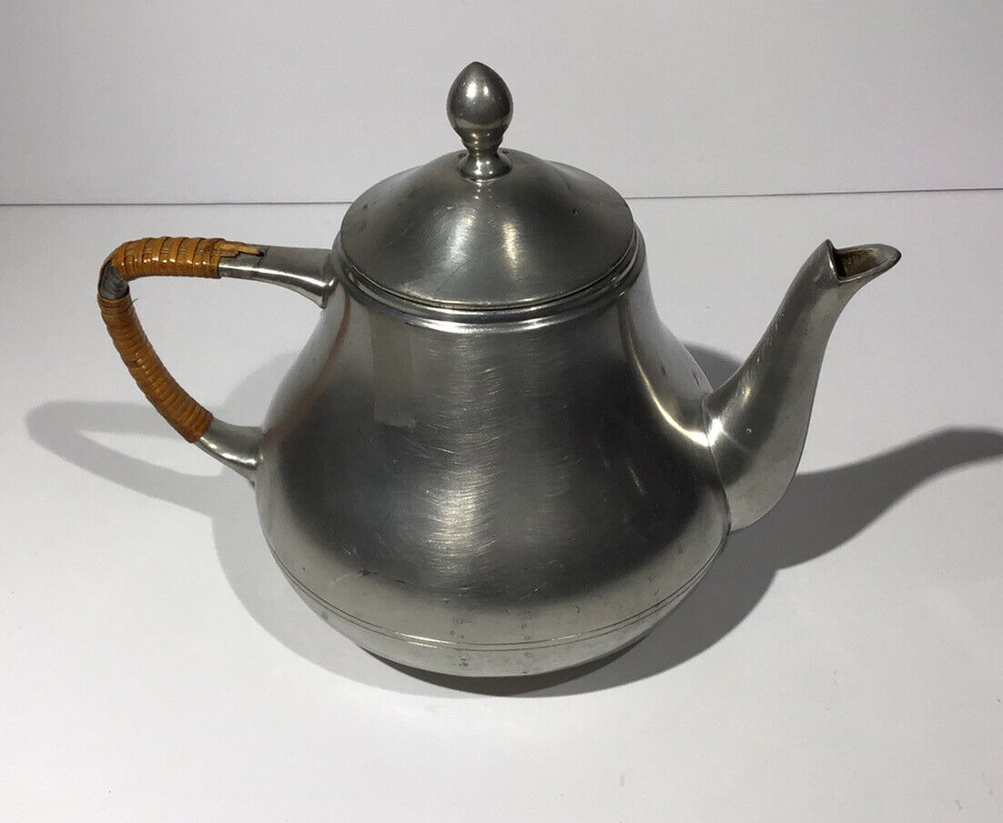 Antique Holland Dutch Pewter JEKA TIEL Gegarandeerd Zuiver Tin Holland teapot