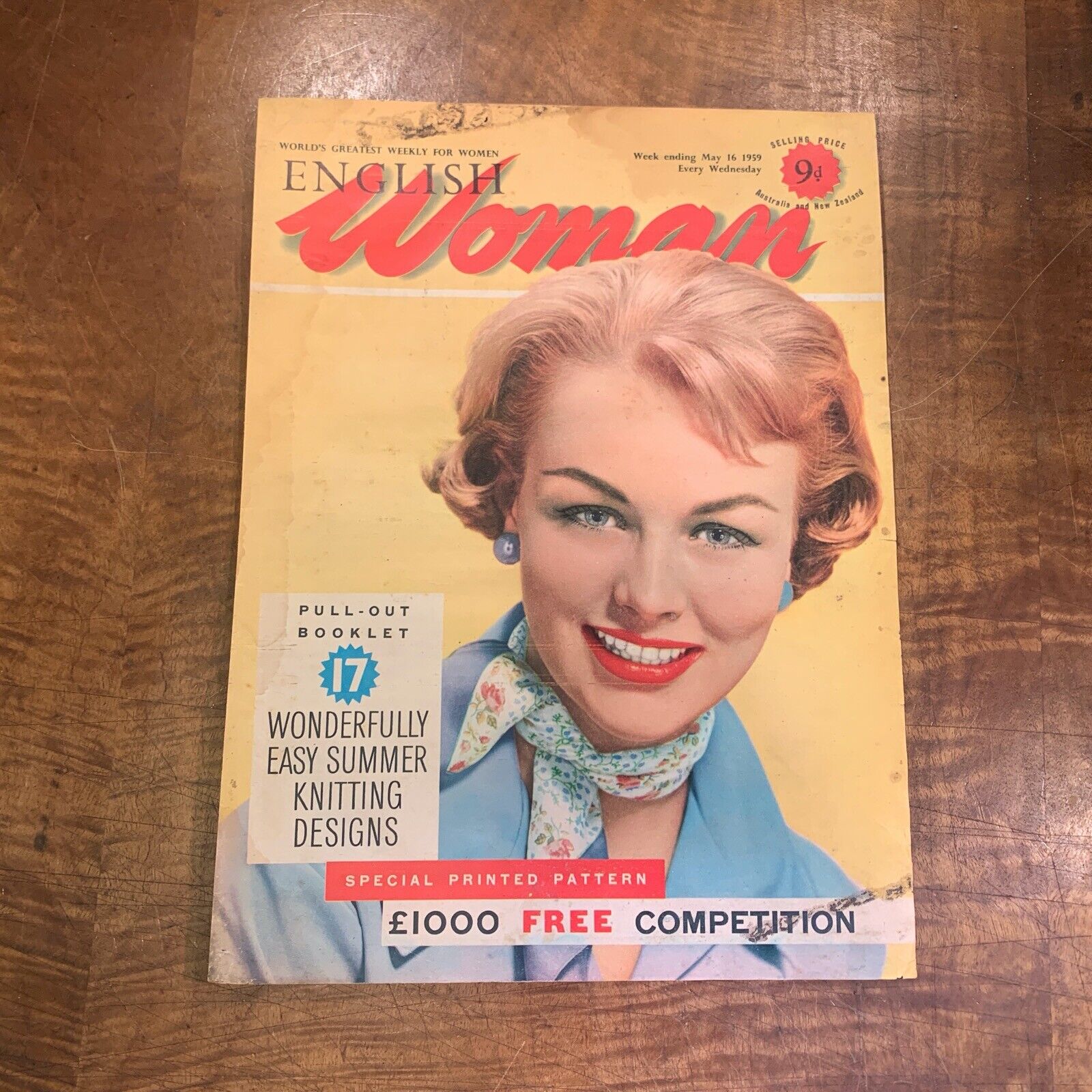 VINTAGE MAY 1959 ENGLISH \'WOMAN\' MAGAZINE FRONT COVER FASHION KNITTING PRINT