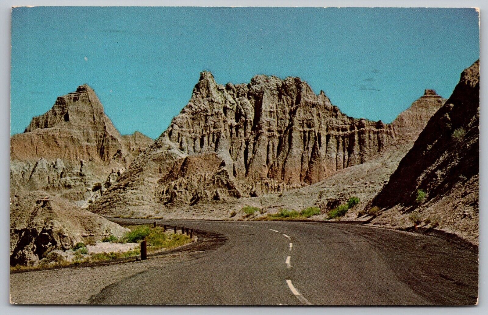 Norbeck Pass Bad Lands National Monument South Dakota Street View VTG Postcard