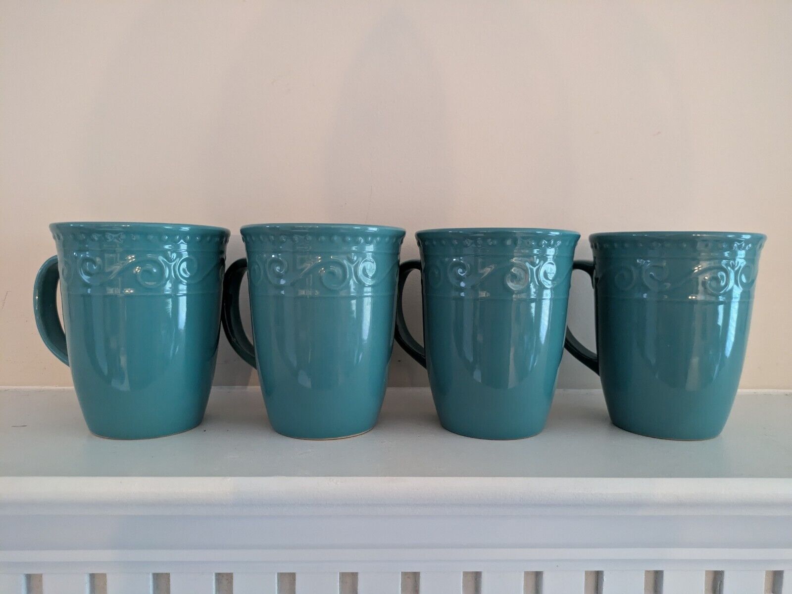 Royal Norfolk Coffee Mug - Set Of 4 - Turquoise Embossed Scroll Border 
