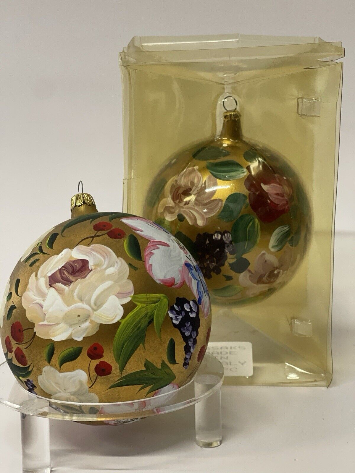Lot Of 2 Vintage Saks Fifth Avenue Annual Christmas Ball Ornaments, 1995