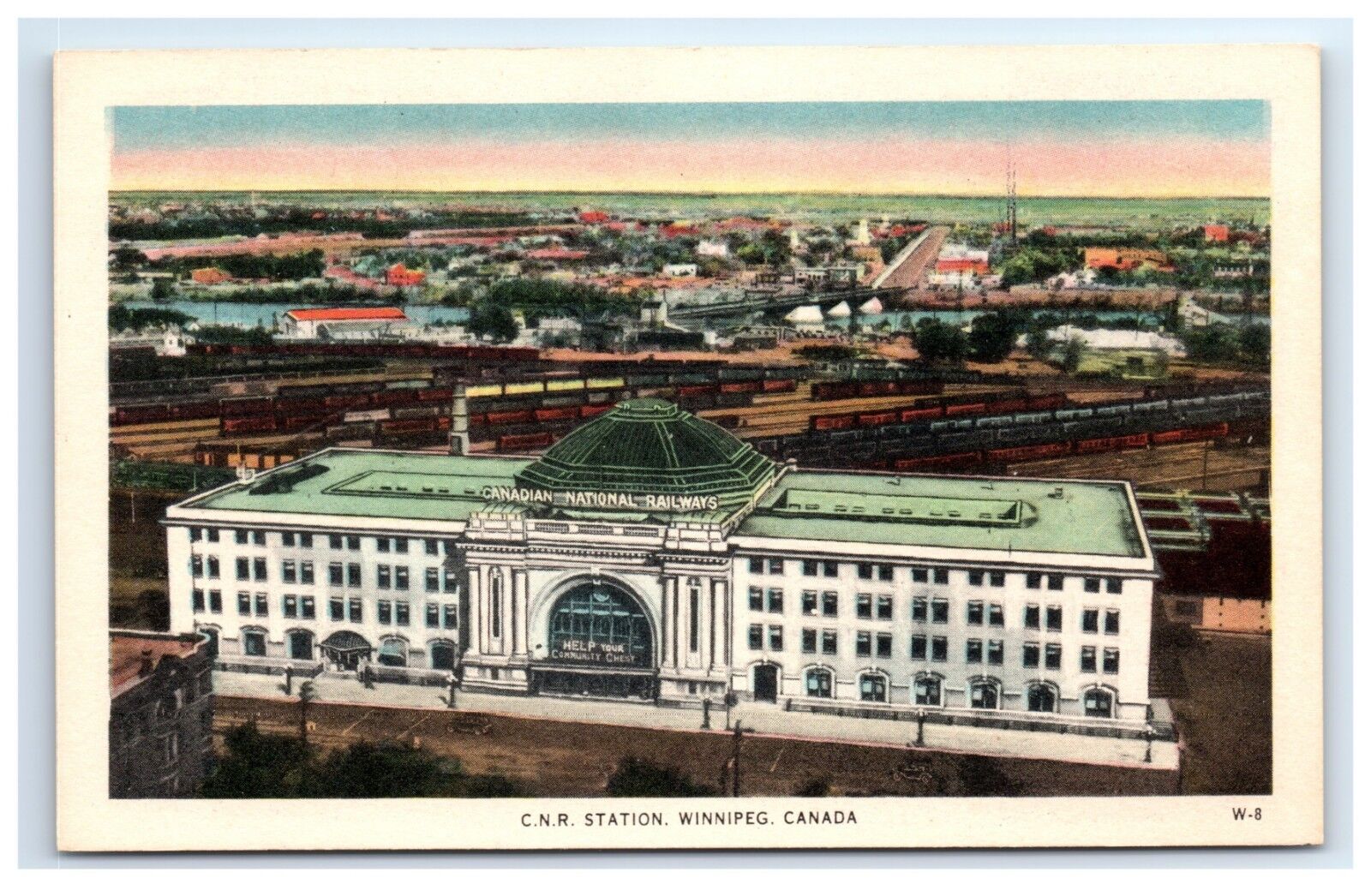 Postcard Canada National Railroad, Winnipeg, Canada train depot D10