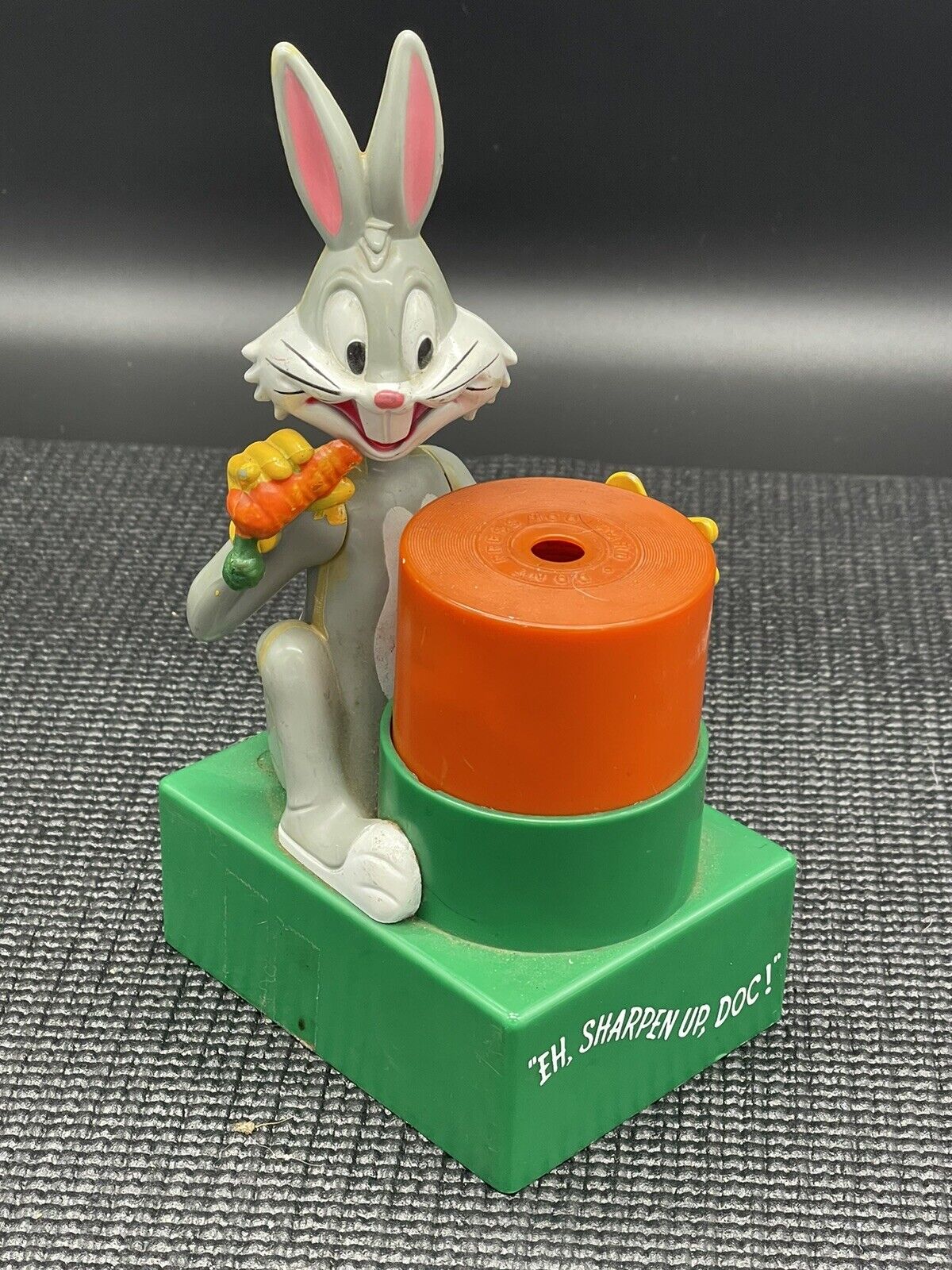 Vintage Janex 1975 Bugs Bunny Pencil Sharpener