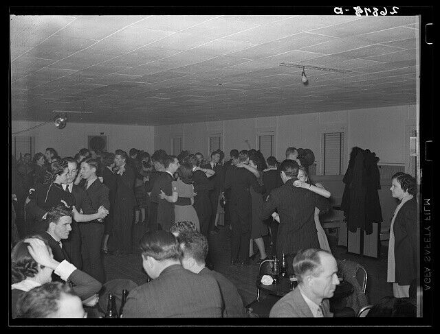 Allen\'s dance hall near Herrin, Illinois 1939 OLD PHOTO