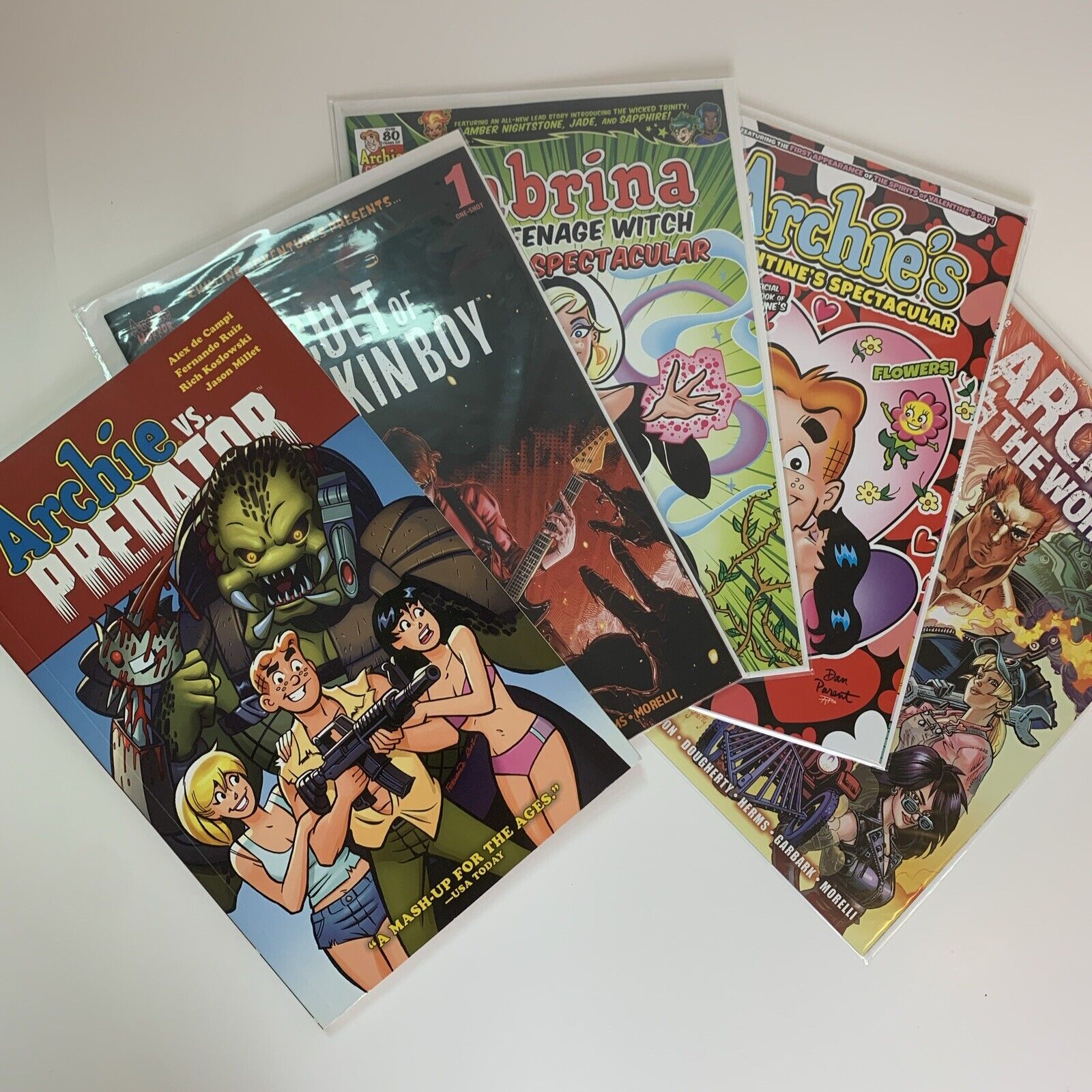 Archie vs. Predator (Dark Horse Comics, Trade Paperback, 2019) + Archie Specials