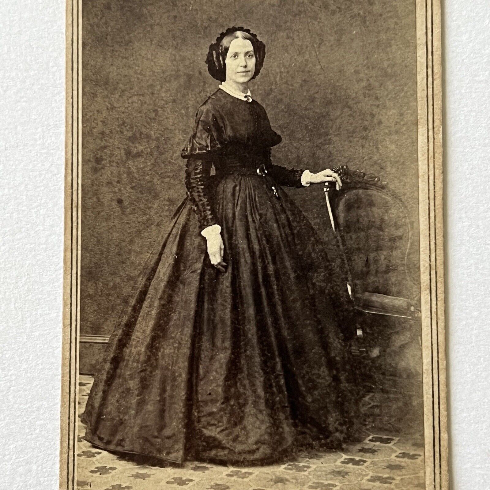 Antique CDV Photograph Beautiful Affluent Young Woman Amazing Dress New York NY