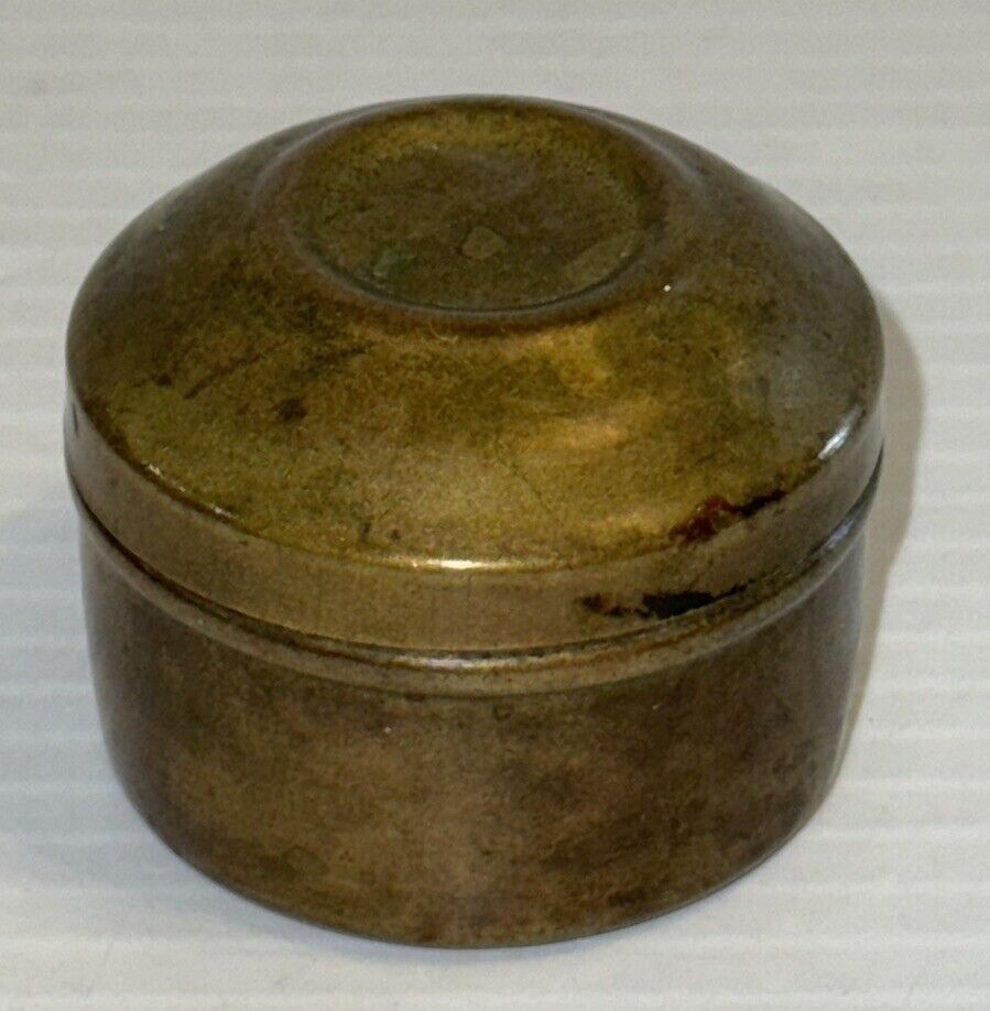 Vintage Miniature MCM Brass Round Trinket Box w Lid 1.5” Rd 1.5” T