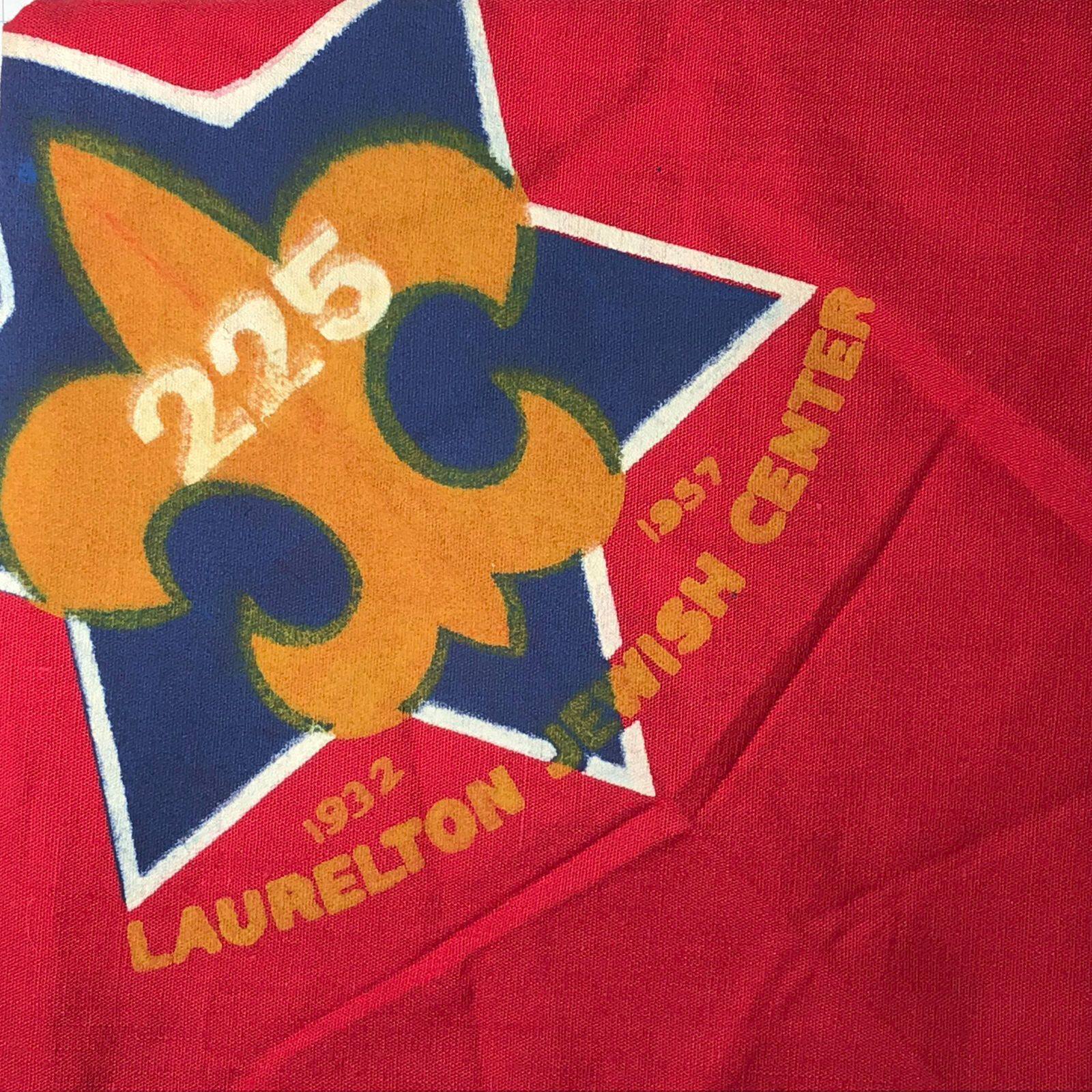 Troop 225 1957 Laurelton Jewish Center Red Neckerchief USED Bdr (LB1026)