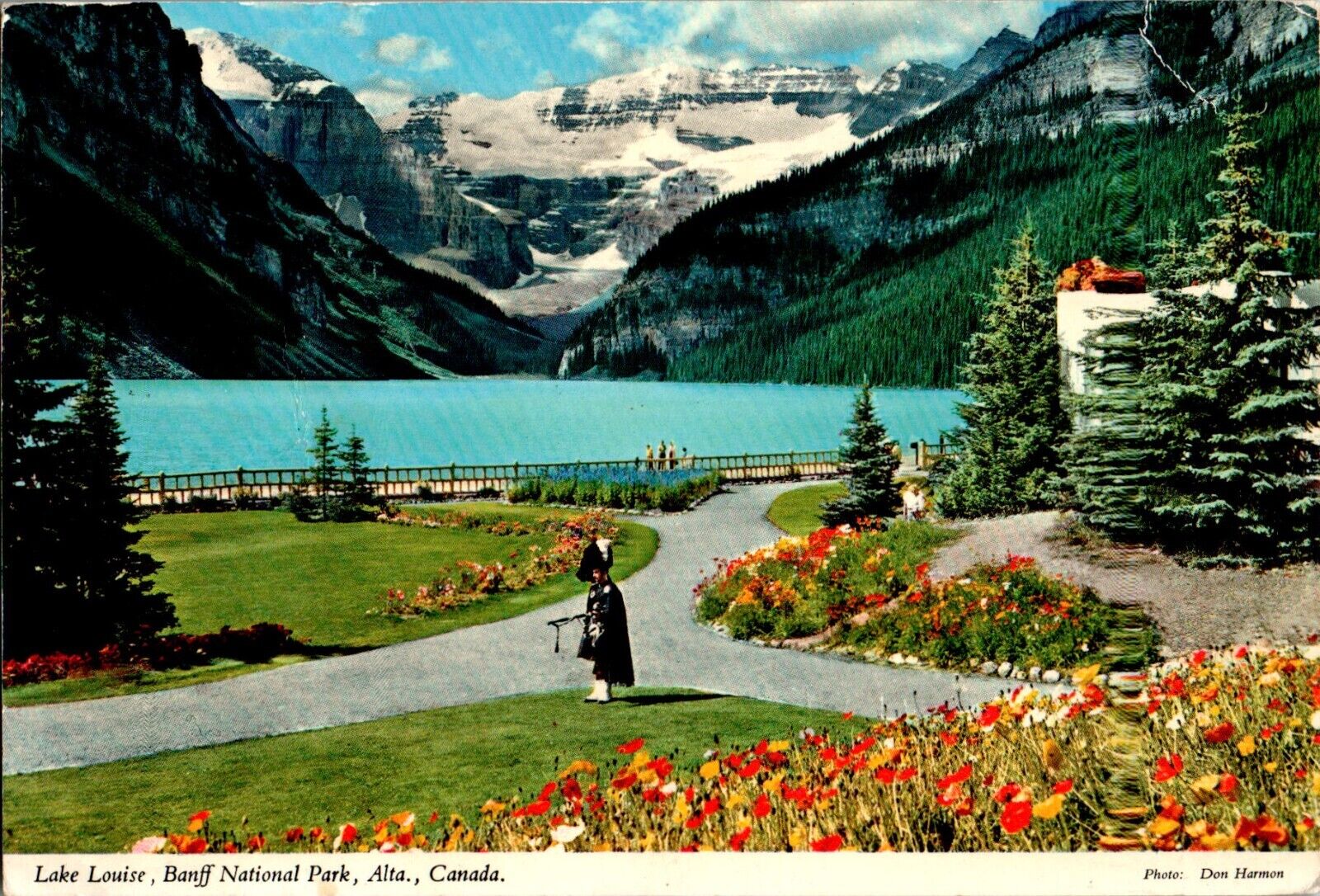 Bagpiper, Lake Louise, Banff National Park, Alberta, Canada chrome Postcard