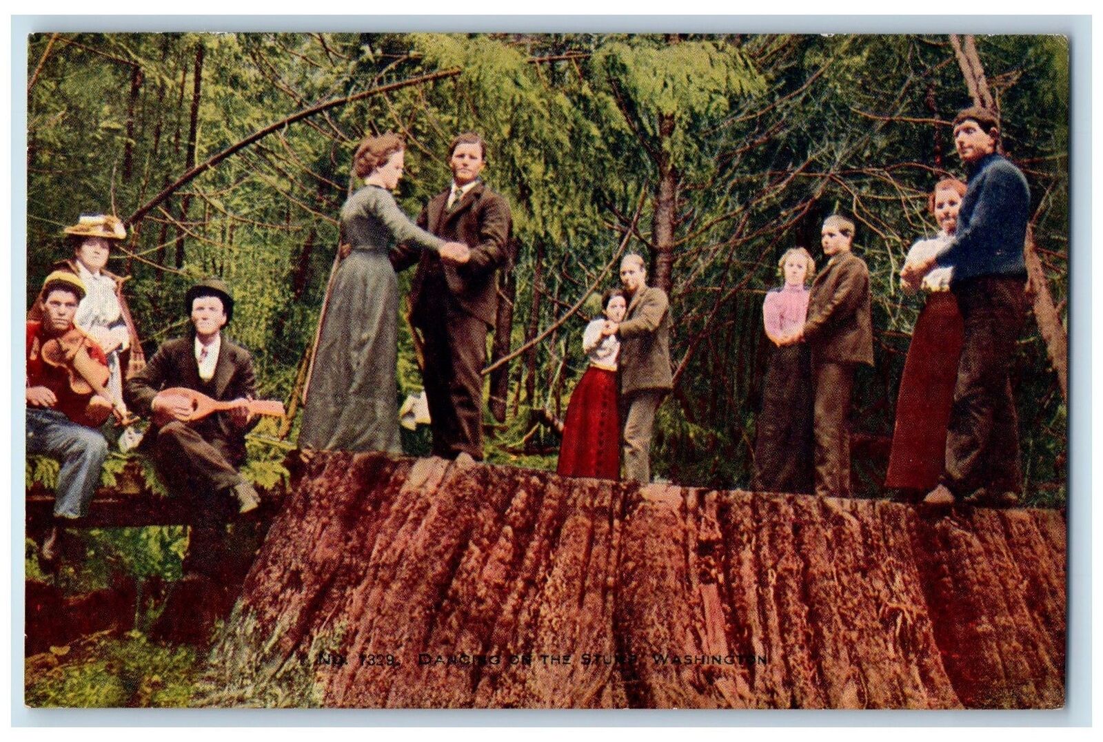 c1950\'s Dancing On The Huge Tree Stump Tourists Couple Washington WA Postcard