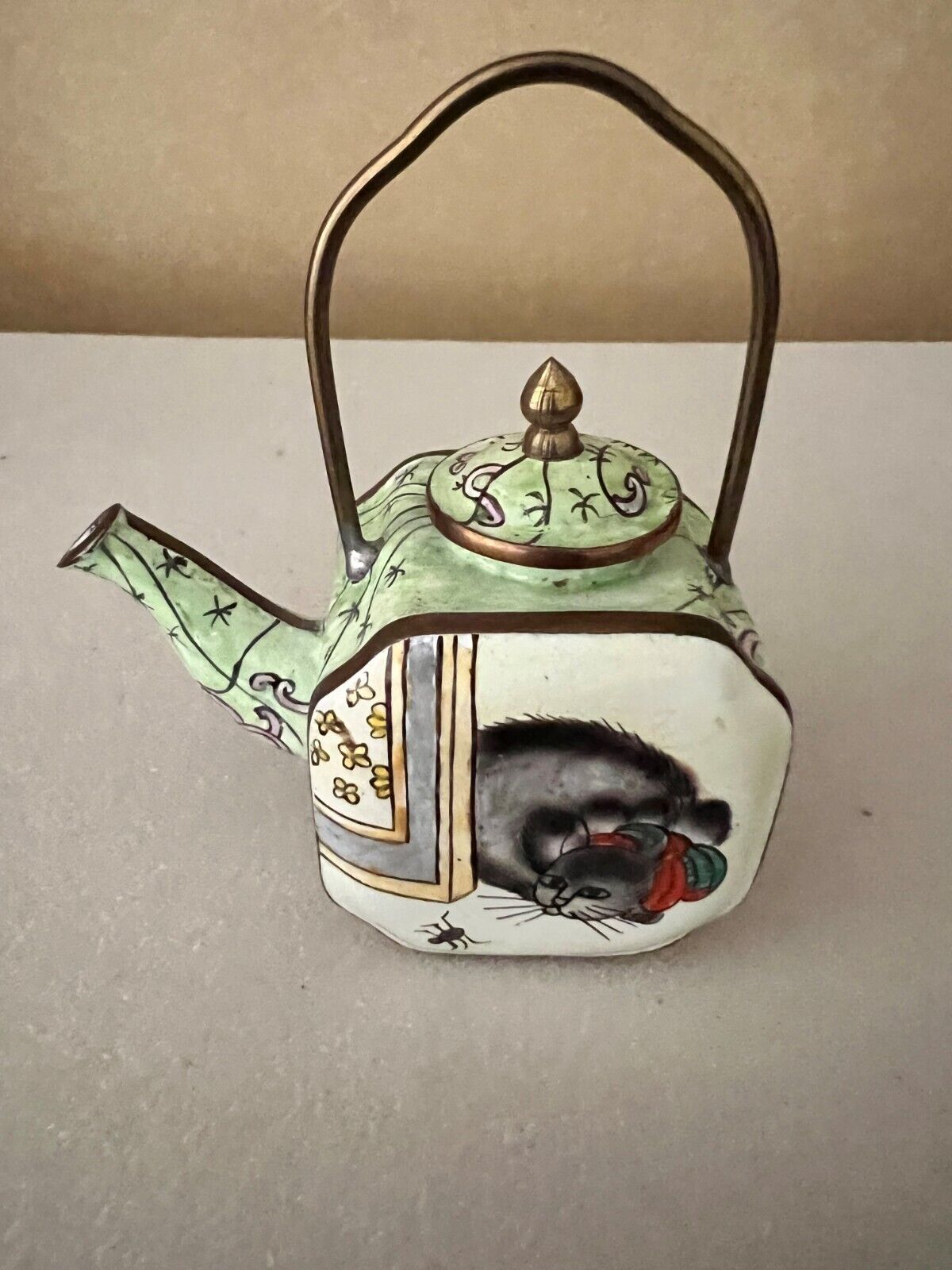FREE SHIP Miniature Empress Arts Enamel Teapot - Cat and Spider