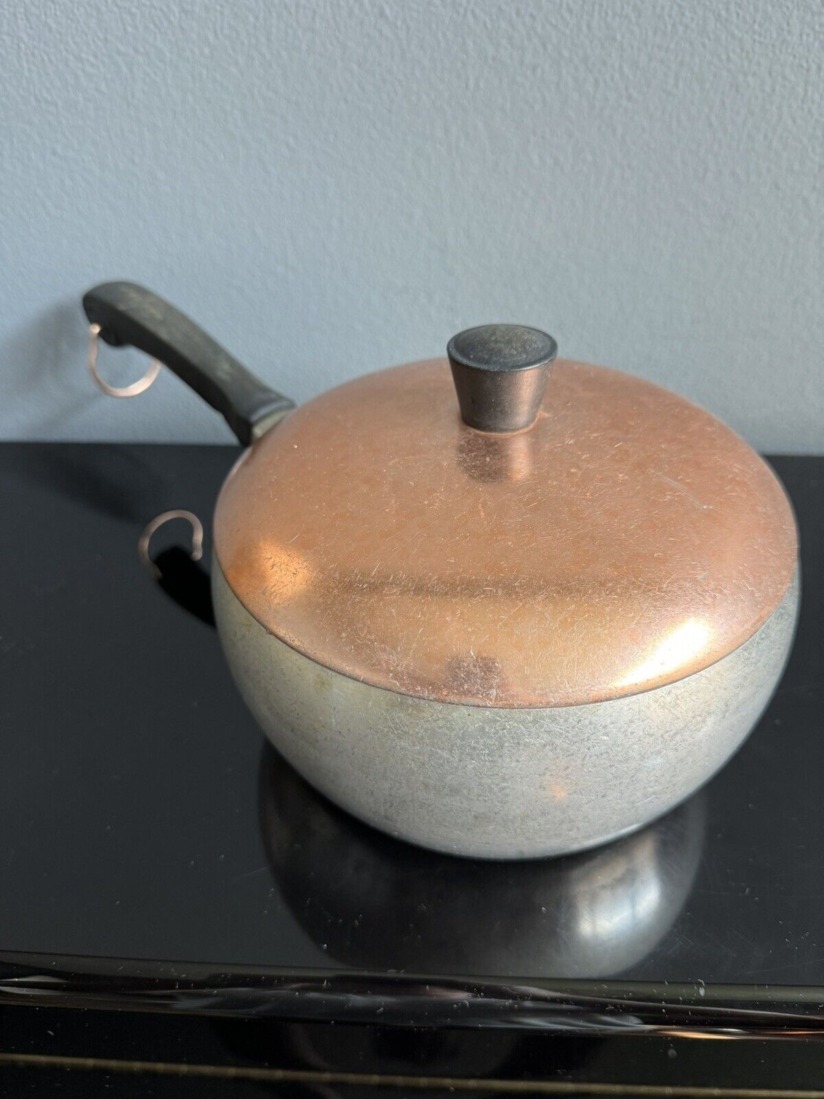 Vintage Wear-Ever Hallite Aluminum 2 1/2 Qt Pot With Copper Lid, #2102 1/2