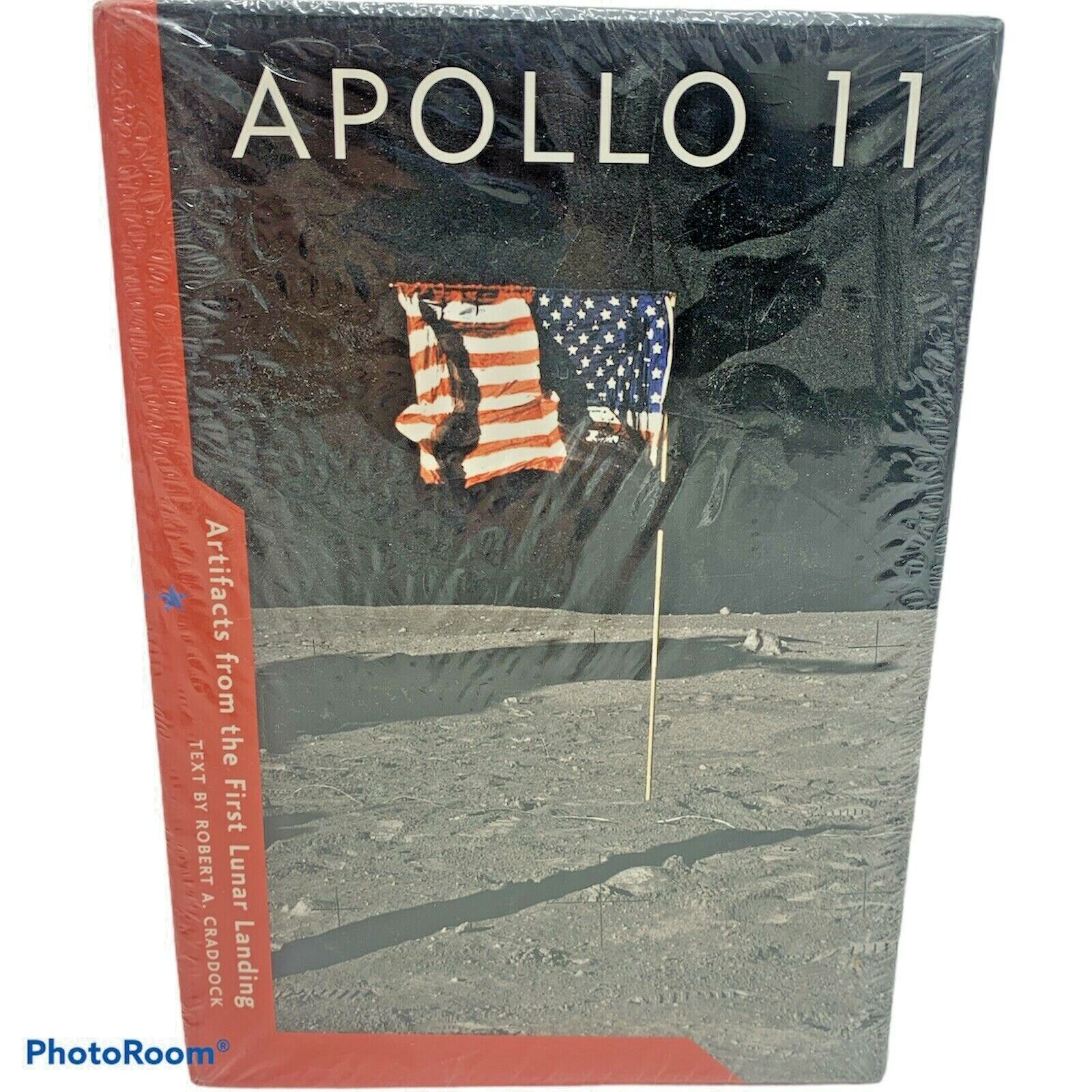 Apollo II Collection By 2003 Smithsonian Institution Staff New/Sealed