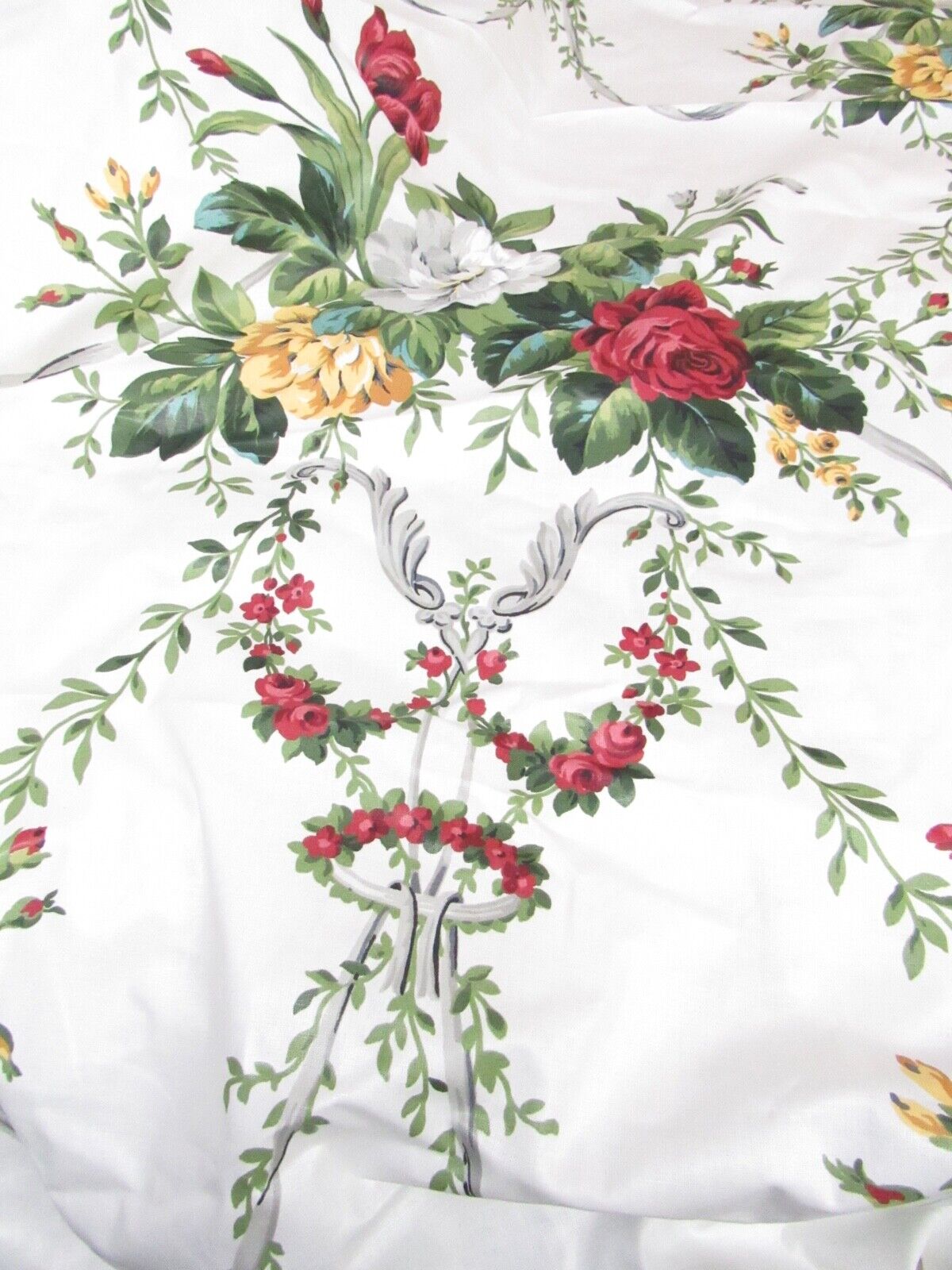SCHUMACHER CHINTZ Loretta Hobe Erwin Polished Cotton Fabric Floral Trellis 6YDS
