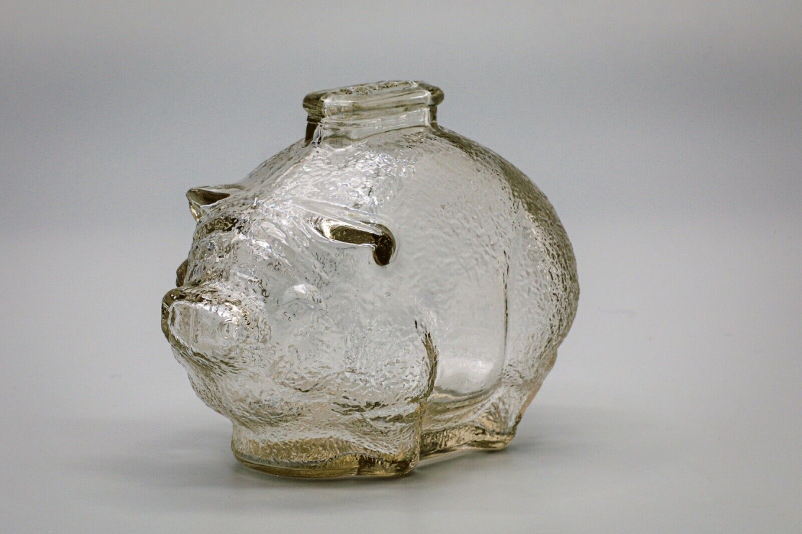 Vintage Textured Pig Coin Bank Clear Glass. 4.5 inch long piggy bank.
