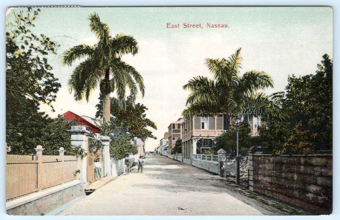 1908 NASSAU BAHAMAS EAST STREET ANTIQUE POSTCARD PALM TREES HOUSES POSTCARD