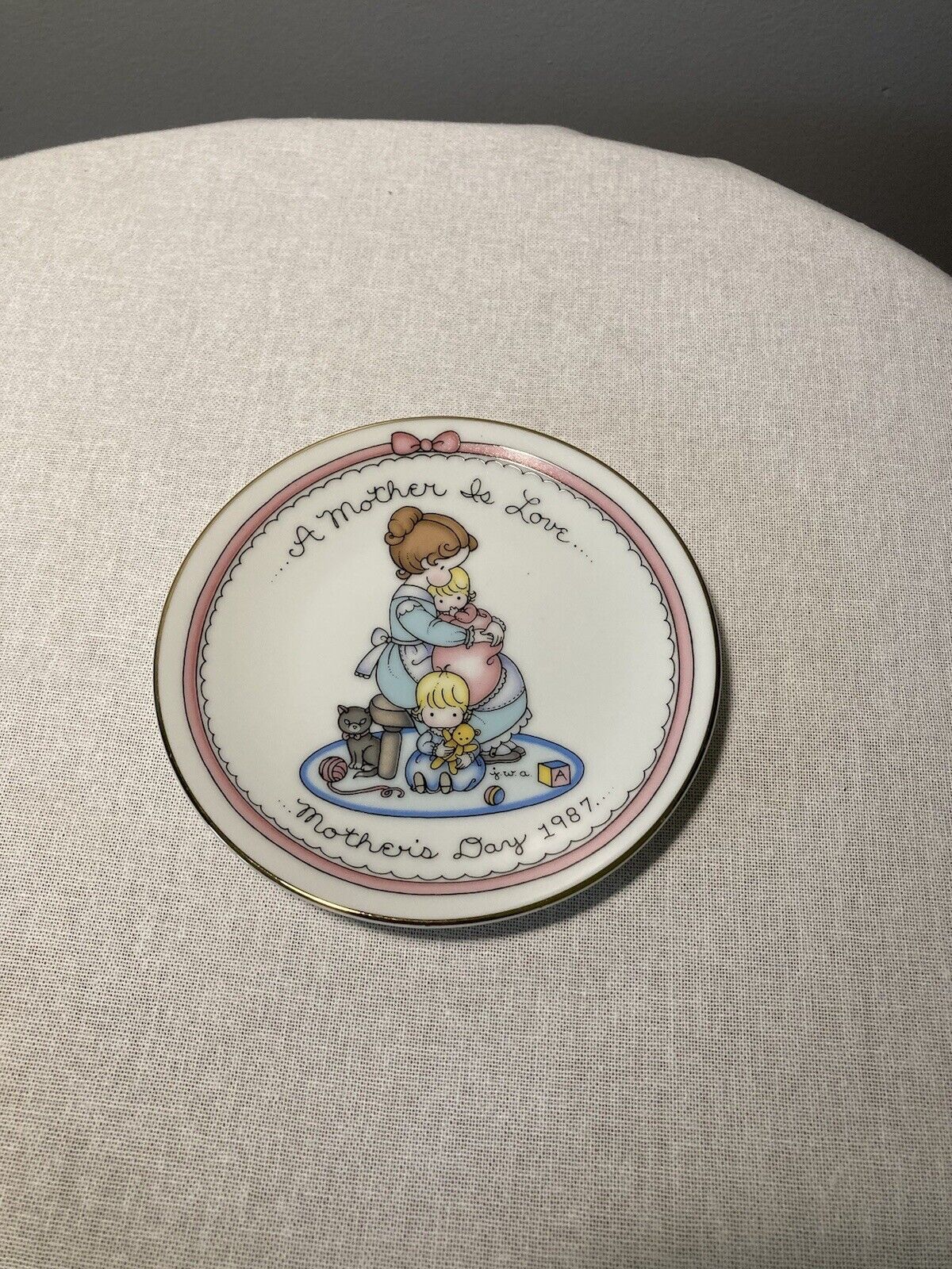 1987 Mother’s Day Plate