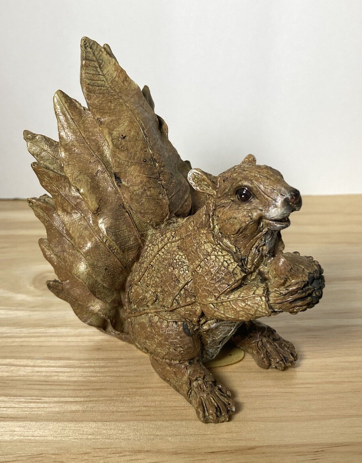 Resin squirrel with acorn￼ figurine ￼VGC Decor Figure