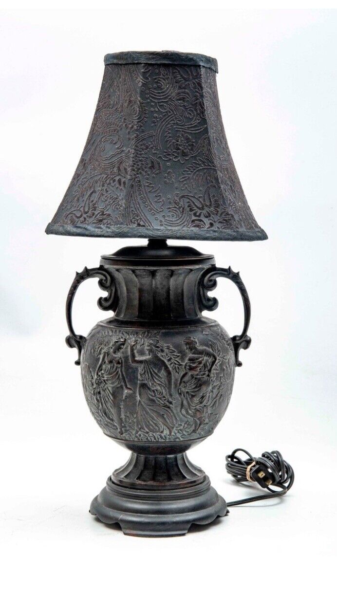 Gorgeous Rare Vintage Wildwood Greek Gothic Cast Iron Urn Table Lamp  19” Greek