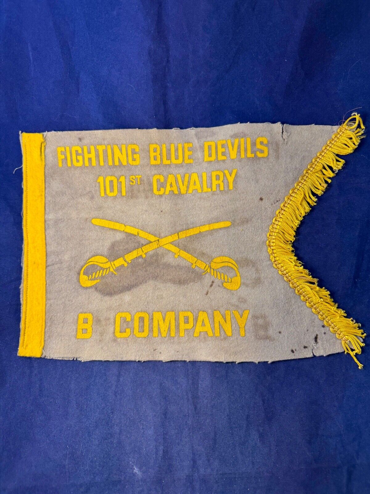 Original Post WWII Fighting Blue Devils 101st Cavalry B COMPANY Pennant