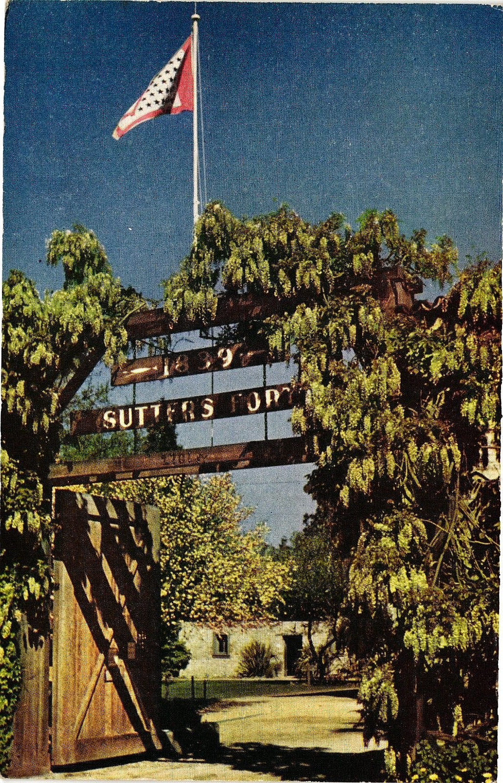 Antique Postcard Sutter\'s Fort, CA Sacramento Valley Kodachrome 1940s
