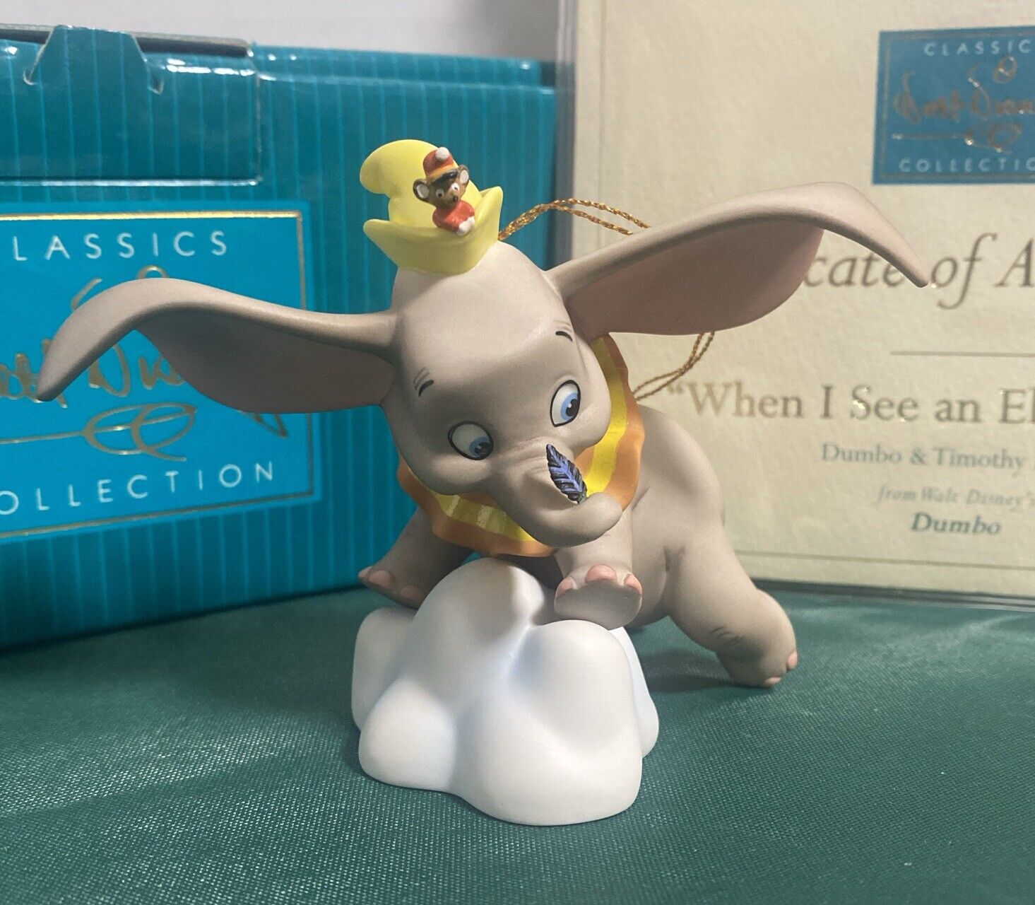 WDCC DUMBO Timothy Mouse WHEN I SEE AN ELEPHANT FLY BOX, COA 11K412830 MINT