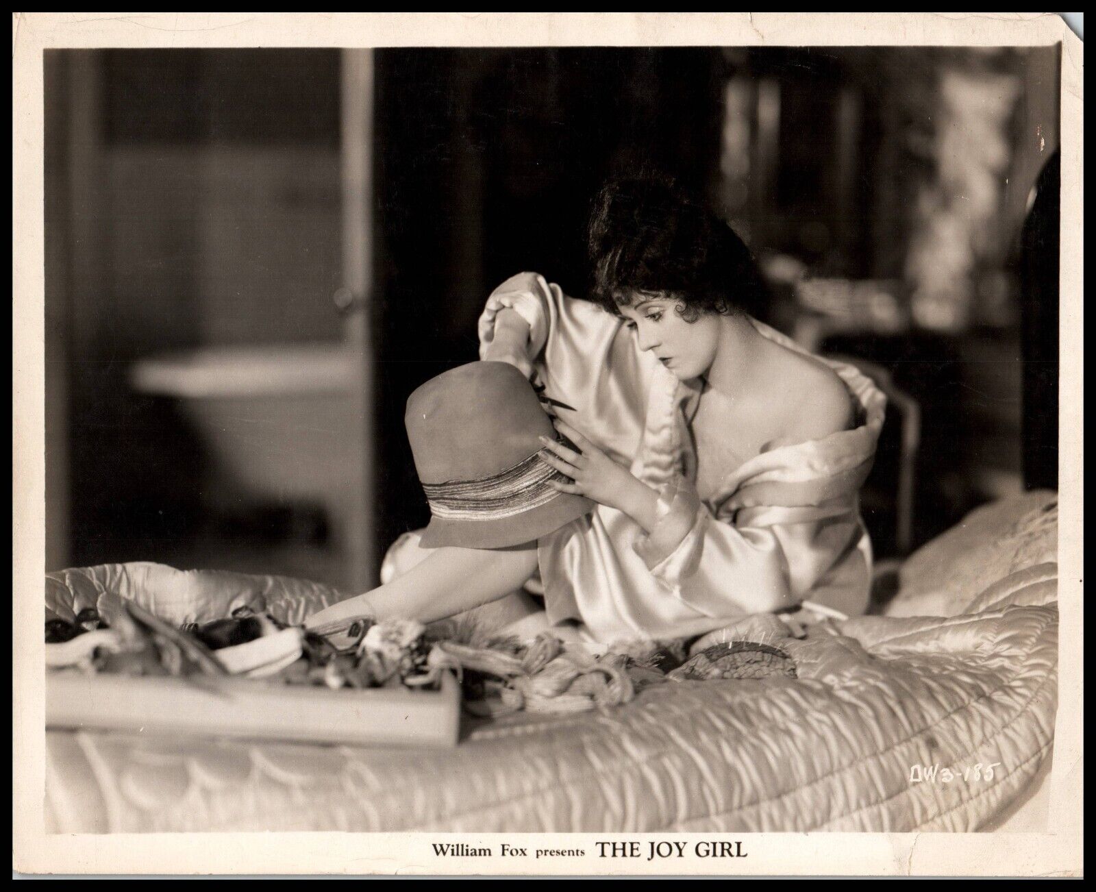 Hollywood Beauty Olive Borden in The Joy Girl (1927) STYLISH POSE Photo 652