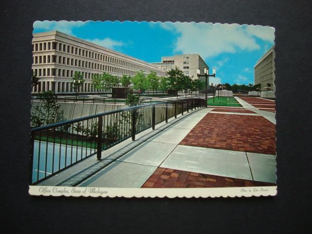 Railfans2 656) Lansing Michigan, Departments Of State Government Office Complex