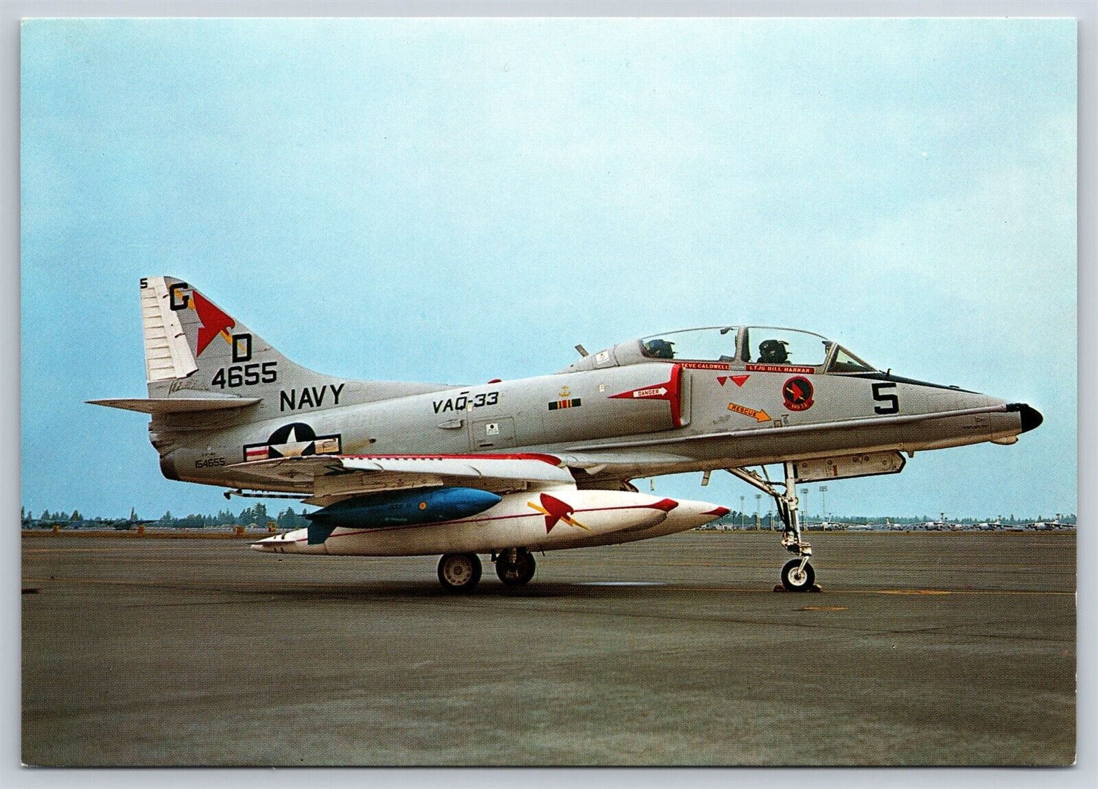 Military Aircraft US Navy McDonnell Douglas EA-4F Skyhawk Squadron VAQ-33 FY5