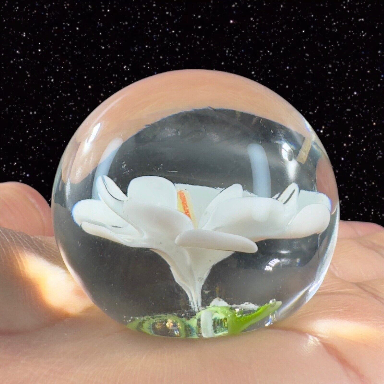 Vintage Venetian Art Glass Paperweight White Flower Round Orb Italian Figurine