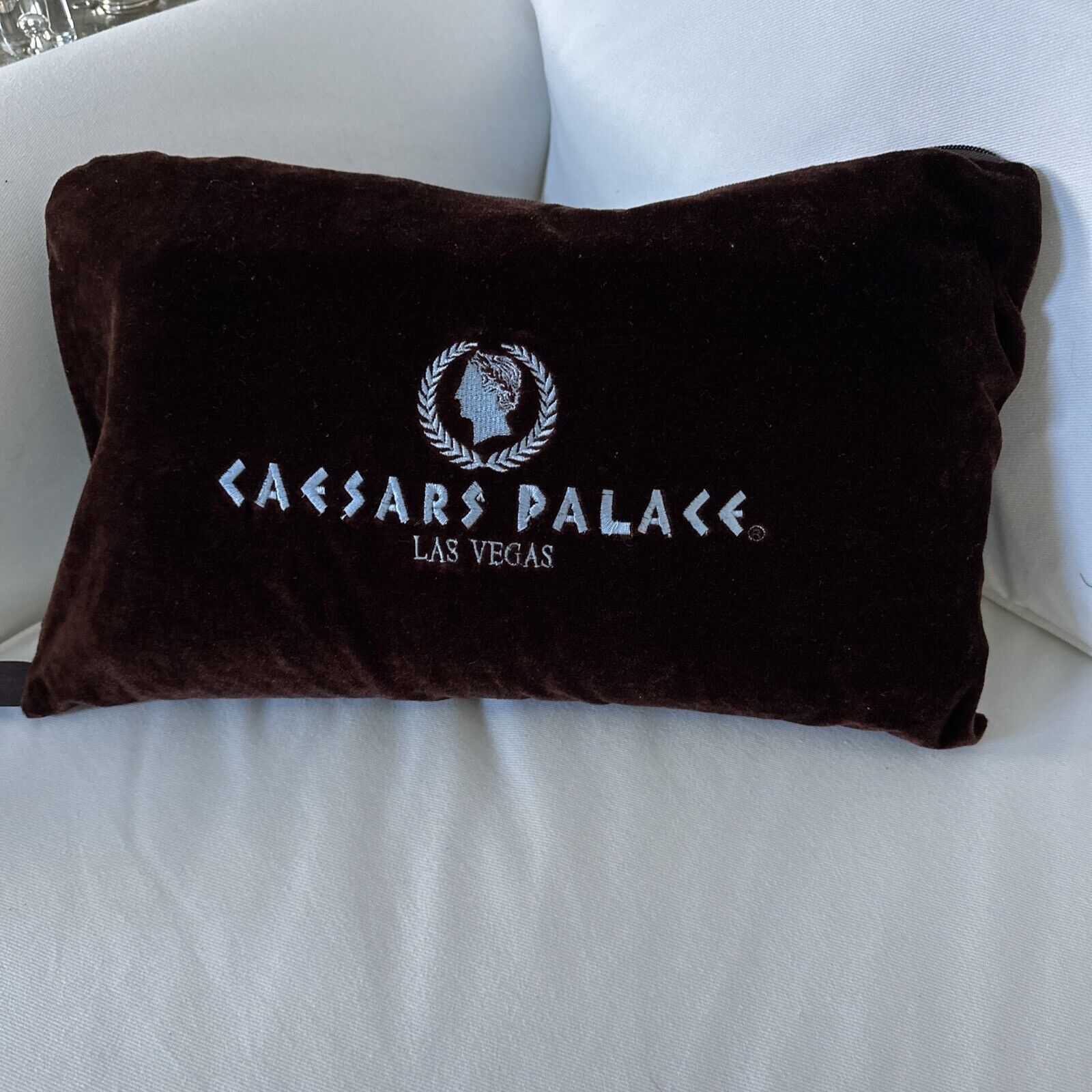 Rare Vintage Caesar’s Palace VIP Travel Set Bag Zip Bag,Pillow,Blanket Eye Mask