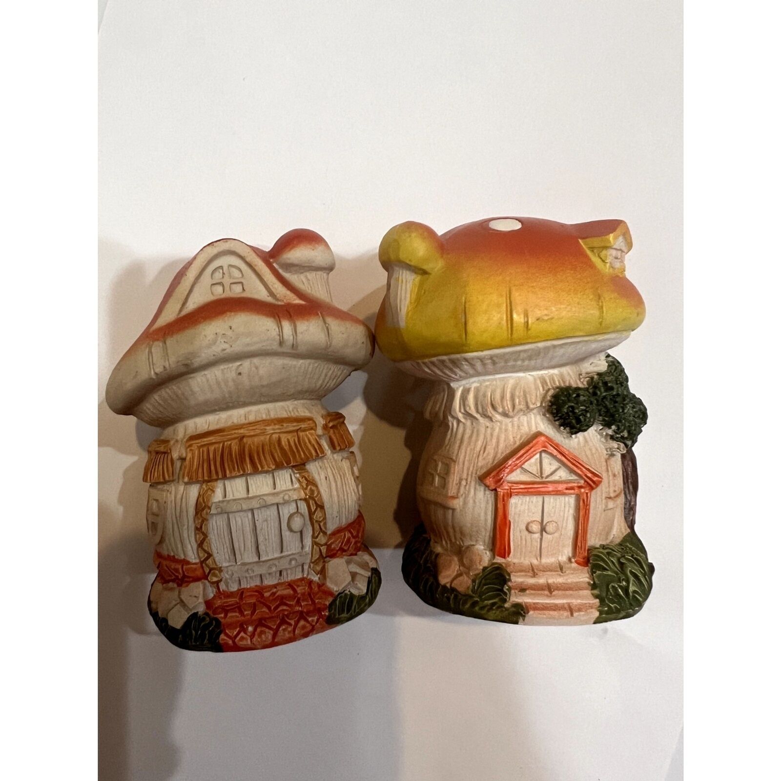 2Pcs/pack Vintage Fairy Garden Mushroom House, Little Resin Mushroom House
