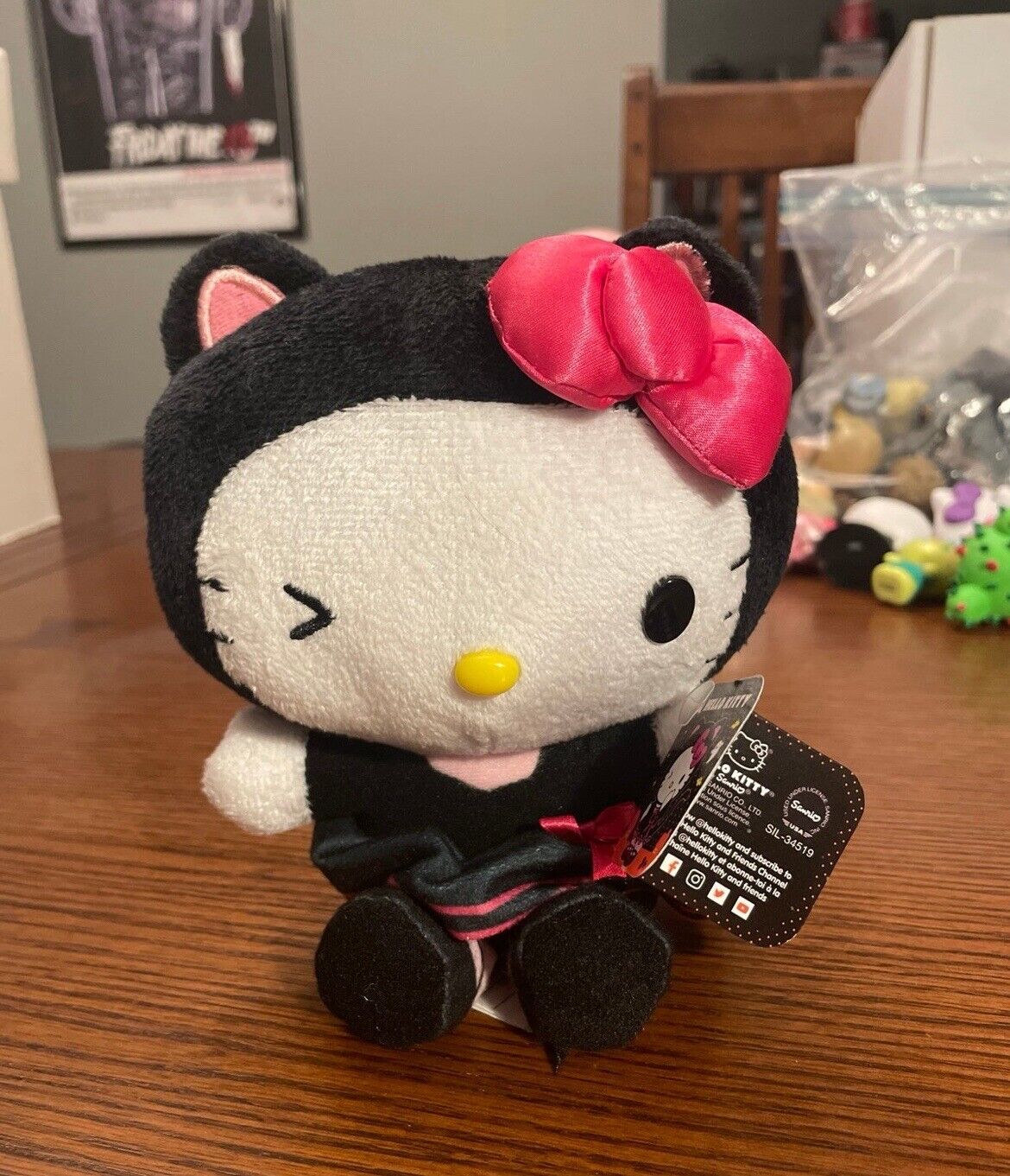 2021 Sanrio 7” Hello Kitty Halloween Plush Cat Pirate Cute Stuffed Animal