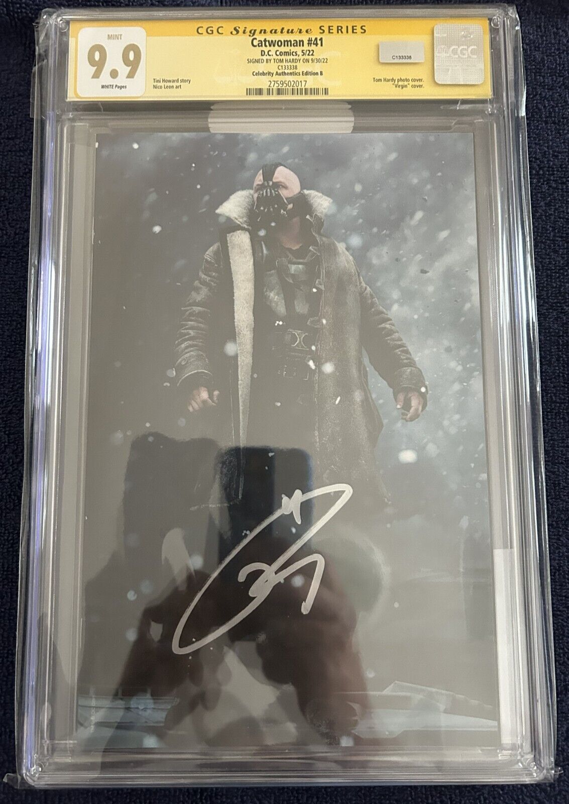 Catwoman #41 Bane photo variant__CGC 9.9 MINT SS__Signed by Tom Hardy