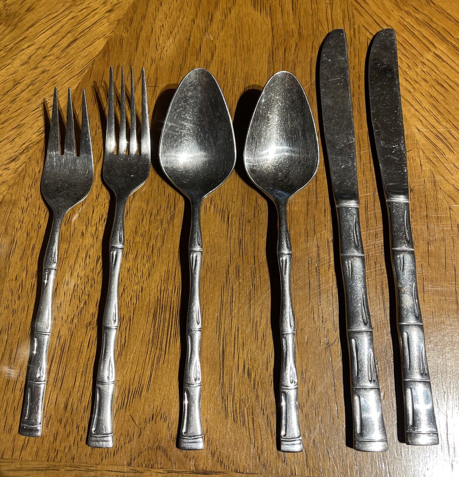 6 Imperial Stainless, Korea, Tahitian Knives Spoons Dinner Forks  7 1/8\