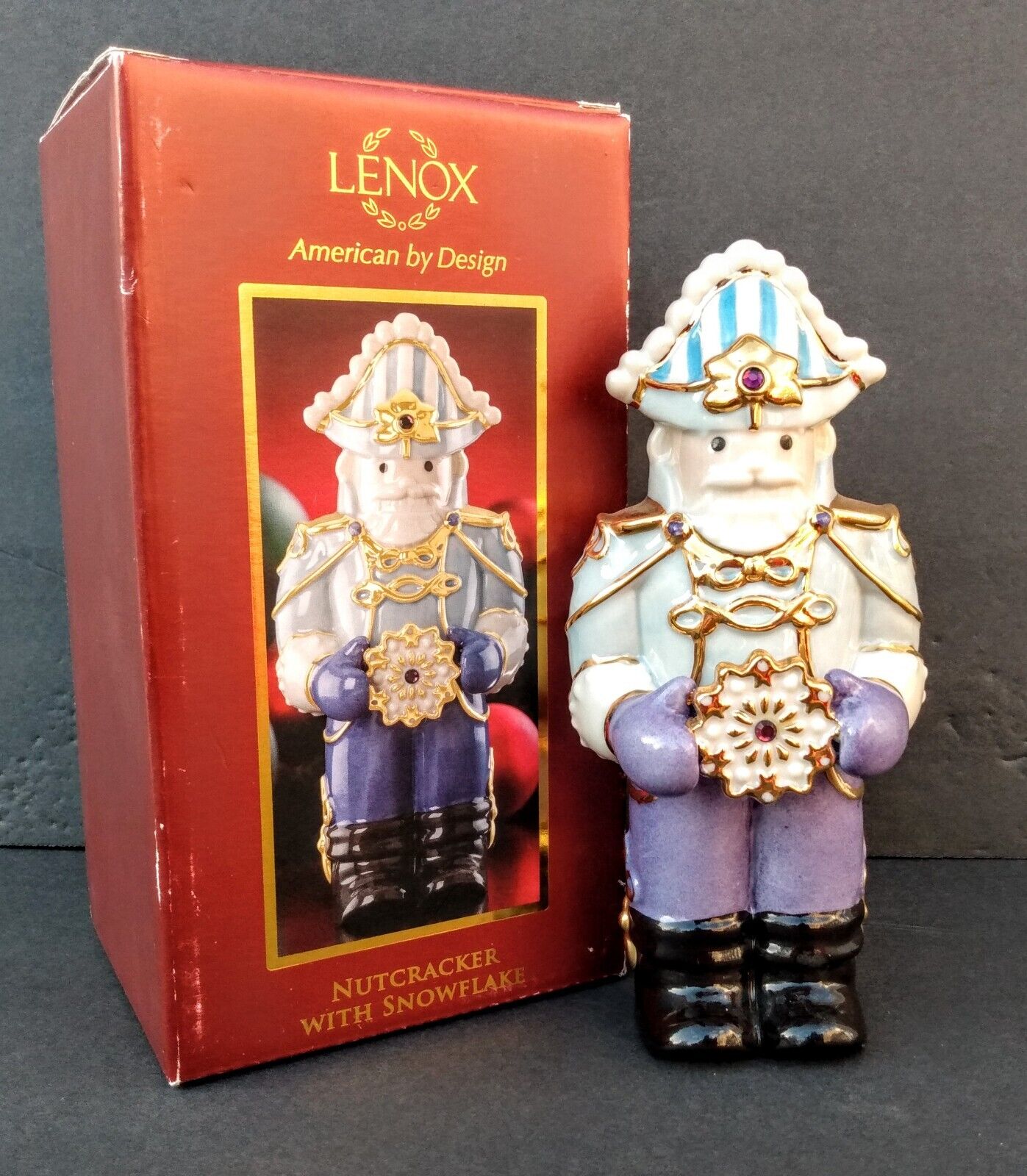 Lenox Nutcracker Jeweled Holding Snowflake 7\