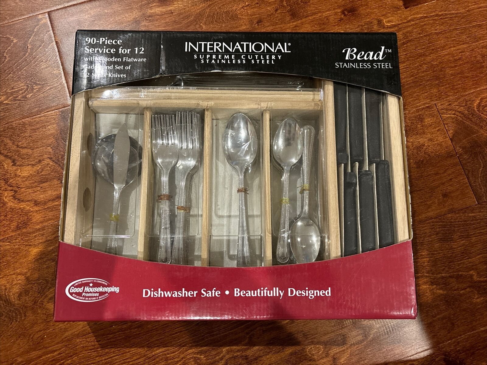 International Supreme Cutlery Stainless Steel by Bead 90 Piece Set New