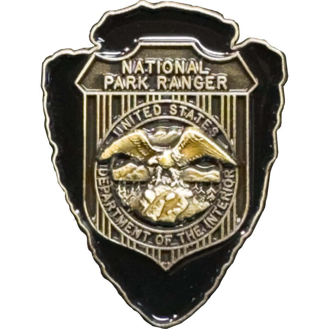 National Park Service Arrowhead pin Ranger NPS US Department of the Interior