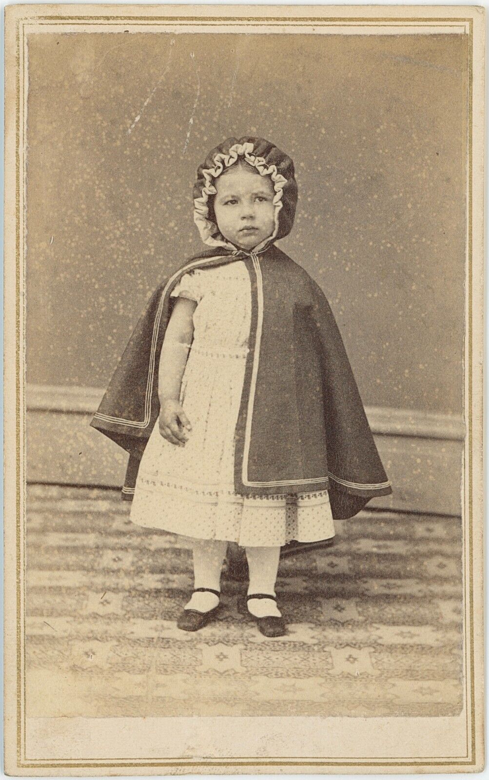 Adorable Young Girl Hooded Shawl White Pigeon MI. 1860s CDV Carte de Visite V483