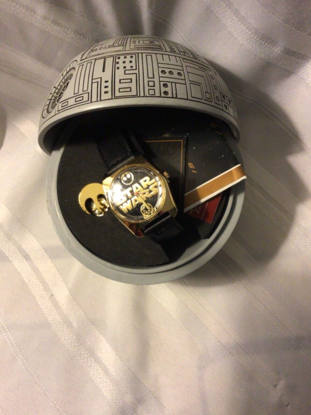 Star Wars Death Star Watch 20th Anniversary Limited Edition Mint Collectible