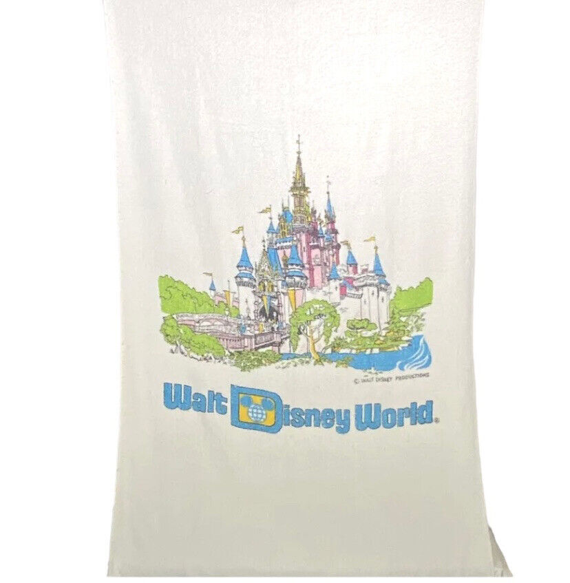 Vintage Walt Disney World  Beach Towel Cinderellas Castle 55” X 39”