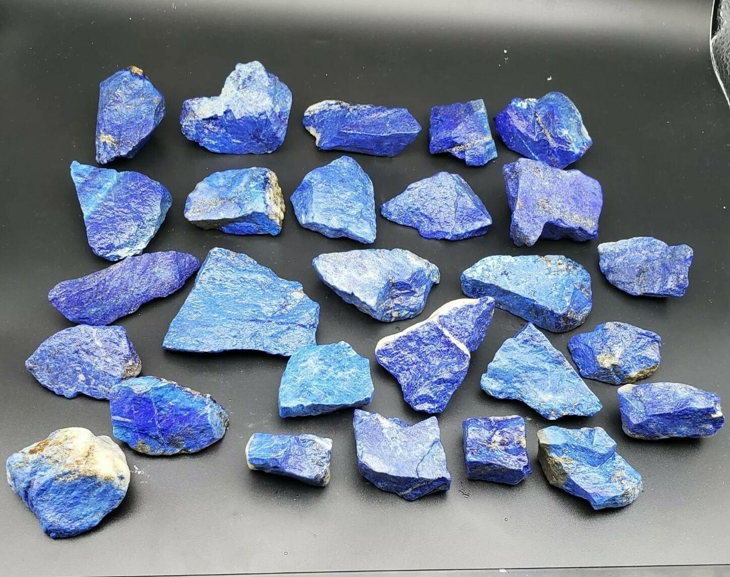 Lapis Lazuli 995 grams Rough / US seller