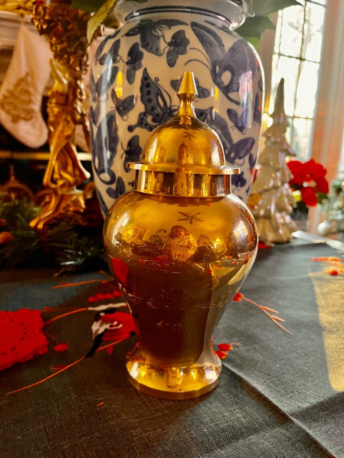 Vintage Solid Brass Urn Vase W/Lid Ginger Jar 11.5”Tall W/Etching
