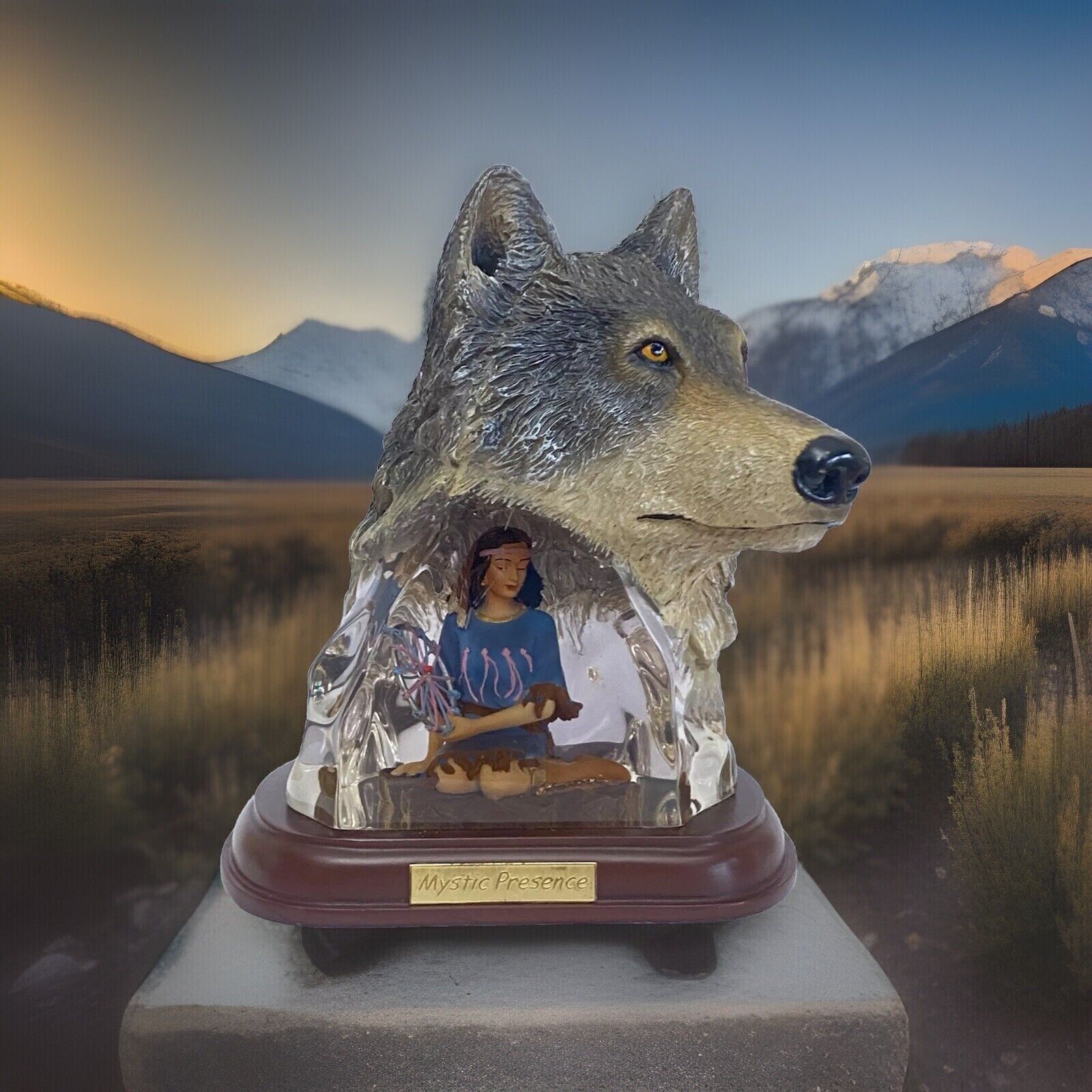 Bradford Exchange Native American Wolf Mystic Presence Soul of the Wild Figure