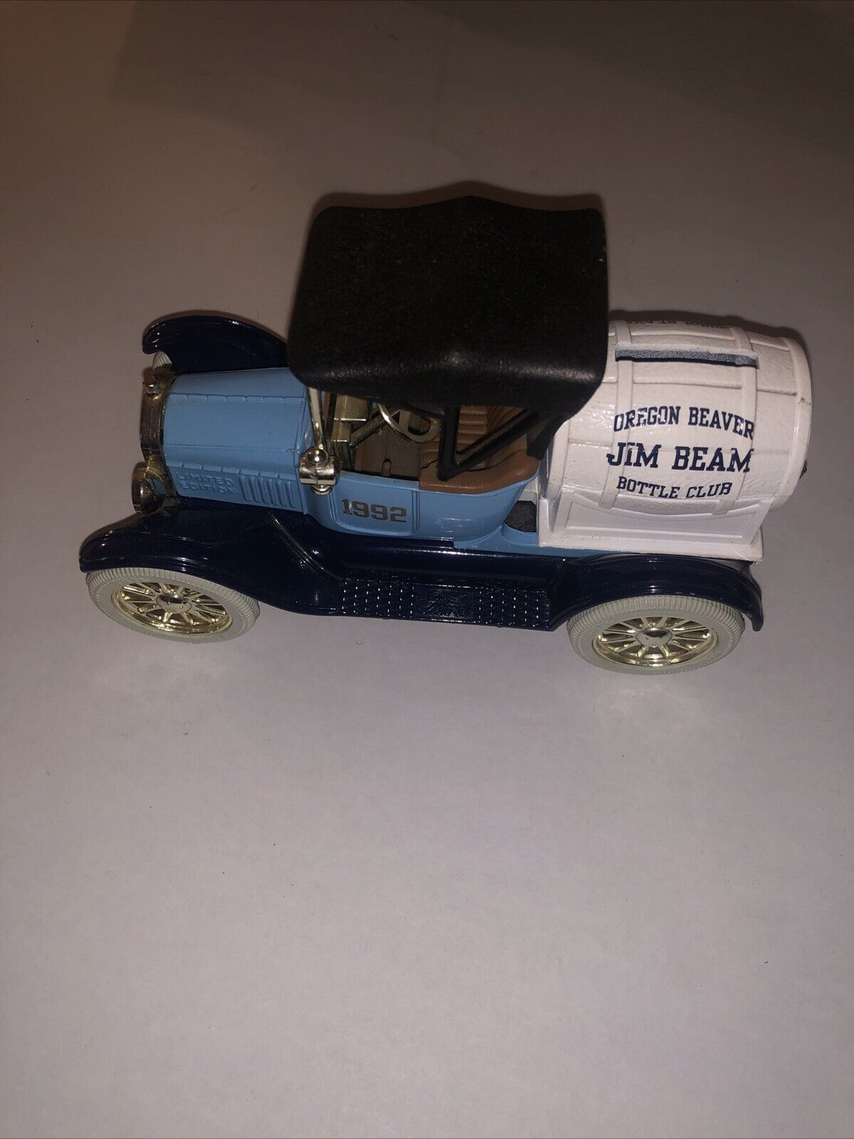 ERTL DIE CAST METAL COLLECTIBLE -  1918 FORD MODEL T RUNABOUT