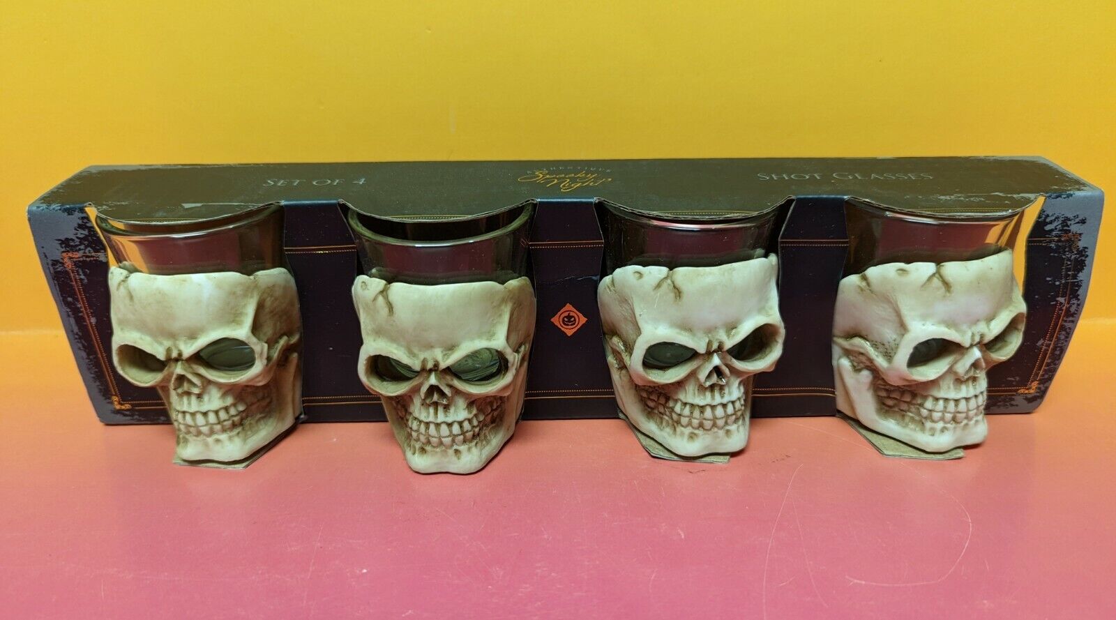 Spooky Night Glass Shot Glasses Halloween Skulls 4 Pack NIB New Horror Party