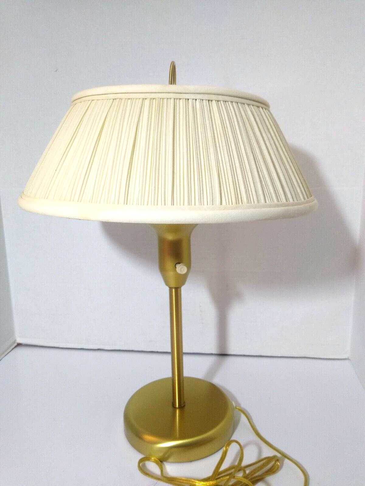 Vintage FMC Gold Brass Metal with pleaded ivory shade table lamp 